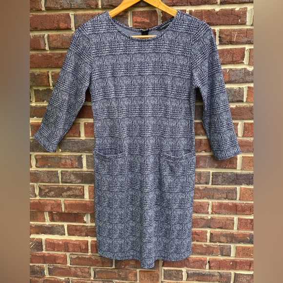 Stitch Fix 41 Hawthorn Womens Aniya Jacquard Knit Dress Navy Pockets Medium - Picture 3 of 7